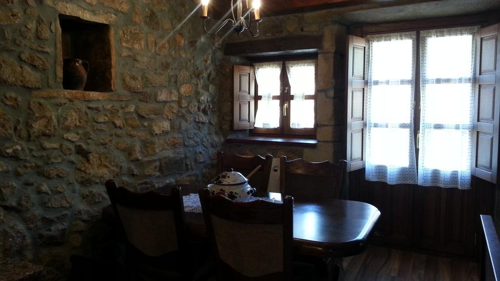 Apartamentos Legado De Santillana Santillana del Mar Szoba fotó